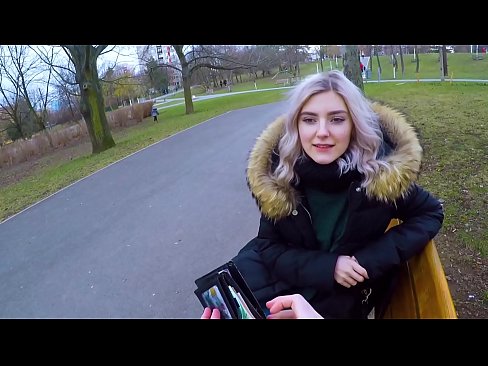 ❤️ Sluk 'n vreemdeling se warm kom vir geld - blowjob in the park deur Eva Elfie ️❌ Porno vk op af.4k-porno.ru ❤